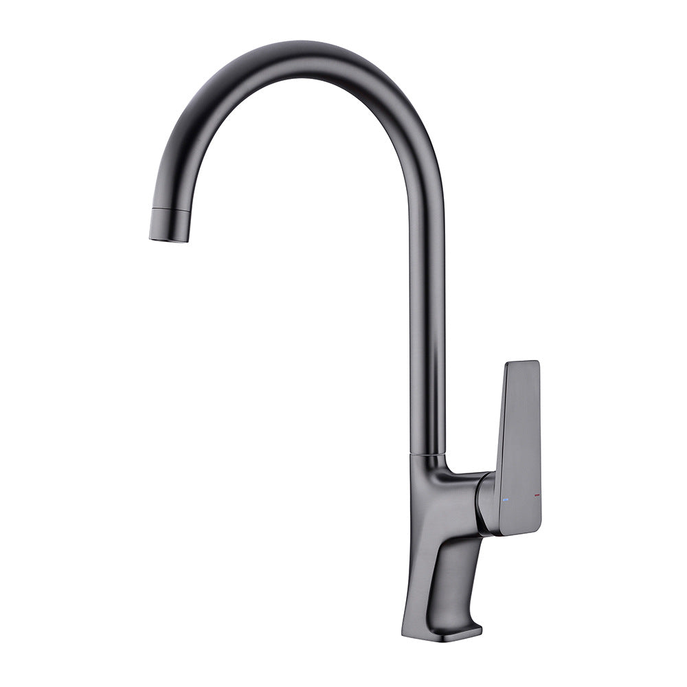 Brass Pulling and Retracting Kitchen Faucet with Hot and Cold Water