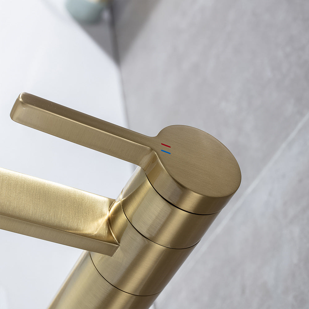 Brass Single-Handle Bathroom Sink Faucet